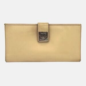 Salvatore Ferragamo Wallet w/ COA
